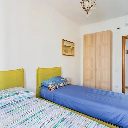Apartment Casa San Saturnino 8 Posti Centro Cagliari