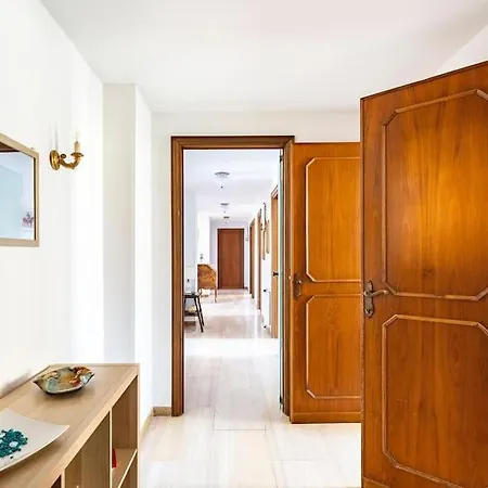 Casa San Saturnino 8 Posti Centro Apartment